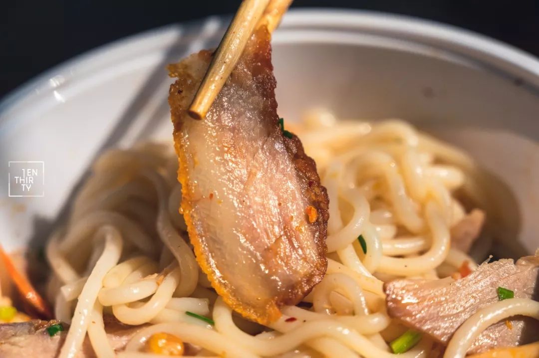 这家差评不少的桂林米粉，是我在武汉吃过的最