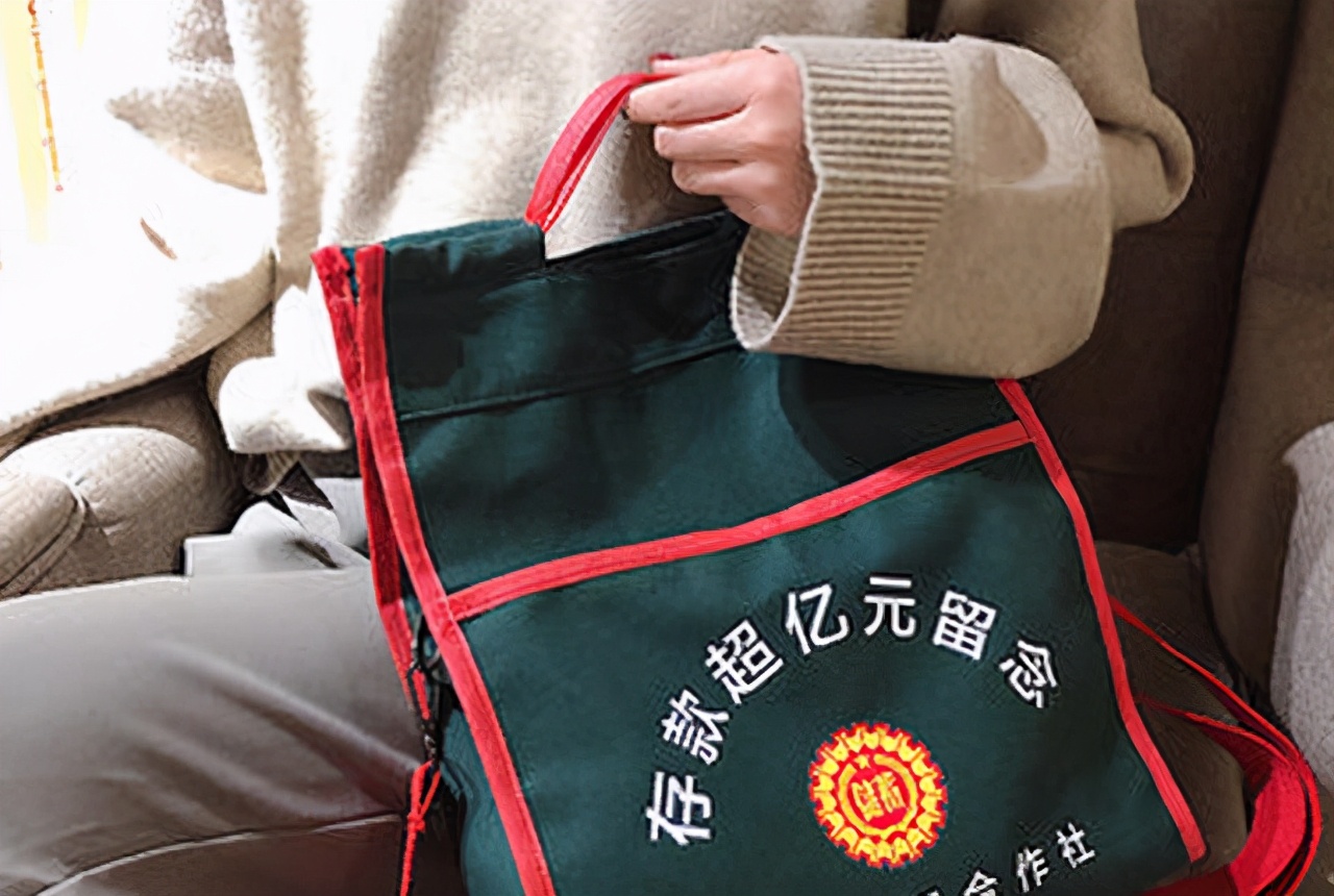 14亿人口，多少人资产过亿？富豪都在哪里？