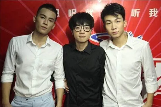 他曾红过欧豪华晨宇, 后来却沦落到回家种地, 后