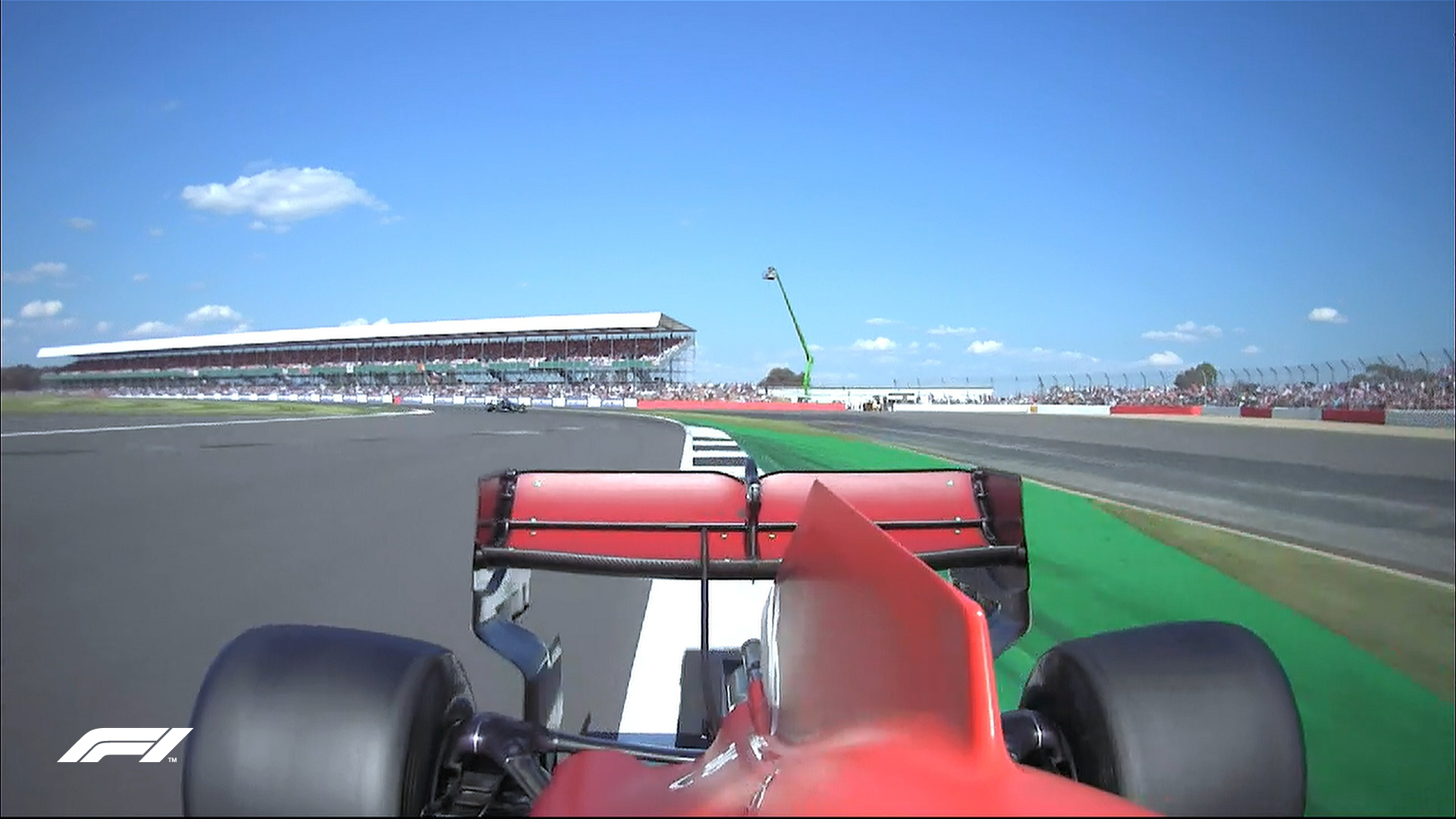 維斯塔潘發生嚴重事故漢密爾頓強奪f1英國站冠軍 中國熱點