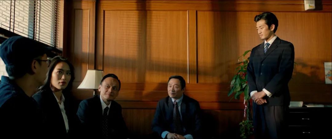 三年前，他拍出技惊四座的“大尺度”，今出新片，看完我一言难尽