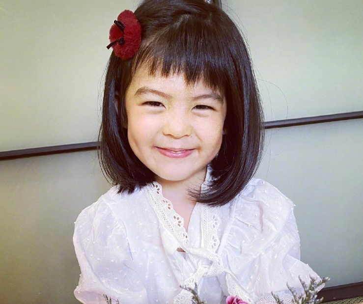 波妞才是隱藏的潛力股，小時候是翻版蕭敬騰，如今長開神似賈靜雯