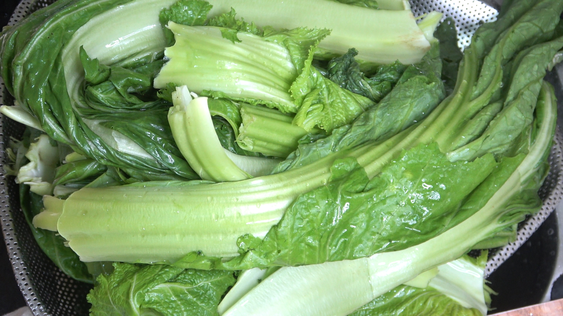 泡酸菜別只加鹽，30年老方法告訴你，又酸又脆，放一年不會壞