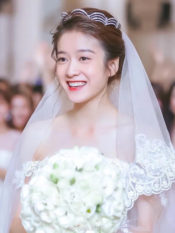 对婚纱的憧憬唯美句子  生活有所期待唯美句子图片