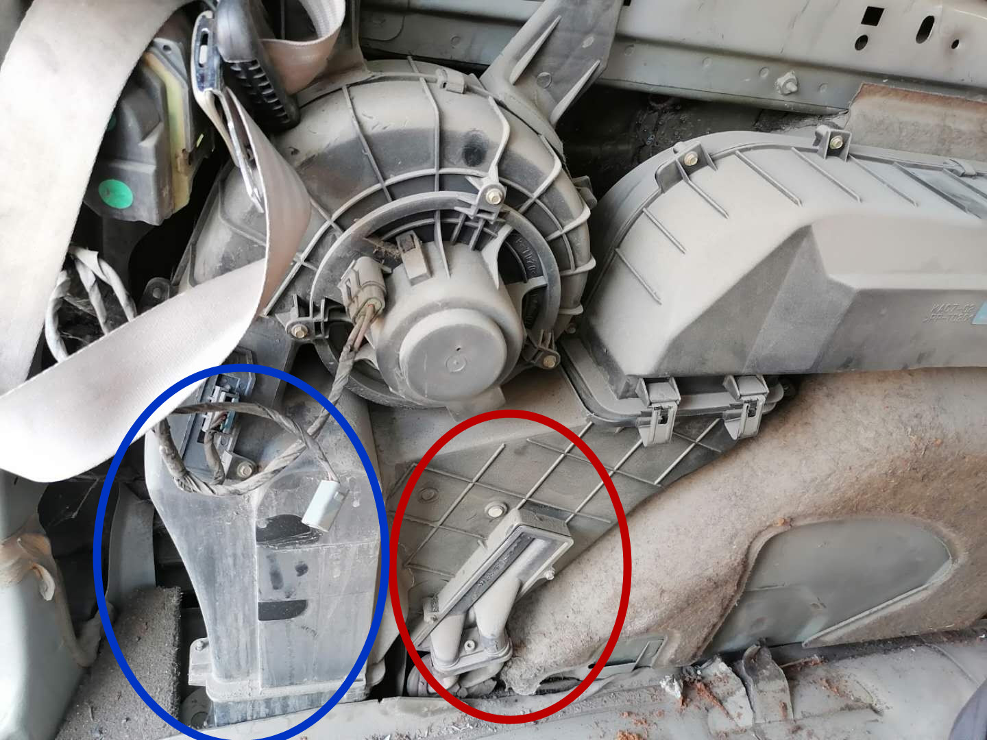 图片[31]_15年车龄的GL8空调不凉维修 两个冷媒泄漏点 300元的拆车压缩机_5a汽车网