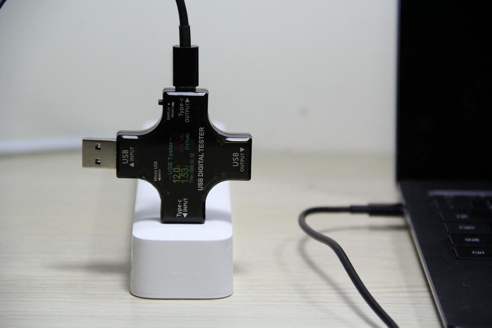 59元小米新款插线板：有USB口、有Type-C口，还支持20W快充