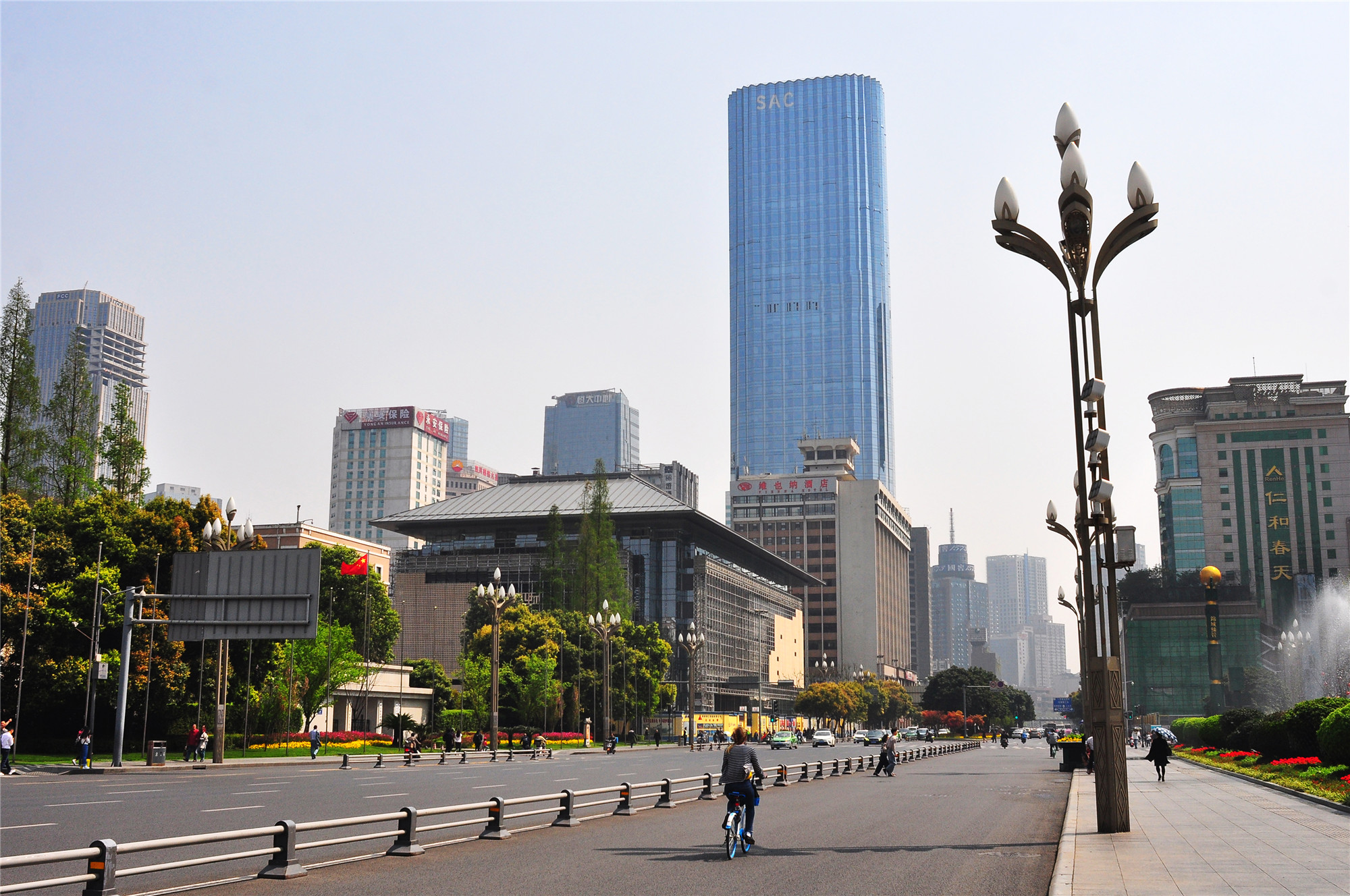 随拍 - 成都天府广场