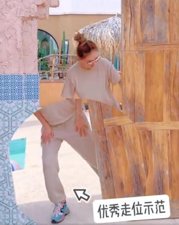 应采儿陪儿子拍大片，亲自指导还跪地帮整理衣服，Jasper乖巧配合