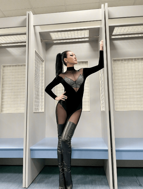 被体重吓到！小S晒怼脸拍不敢露全身，喊话要开始戒酒运动减肥