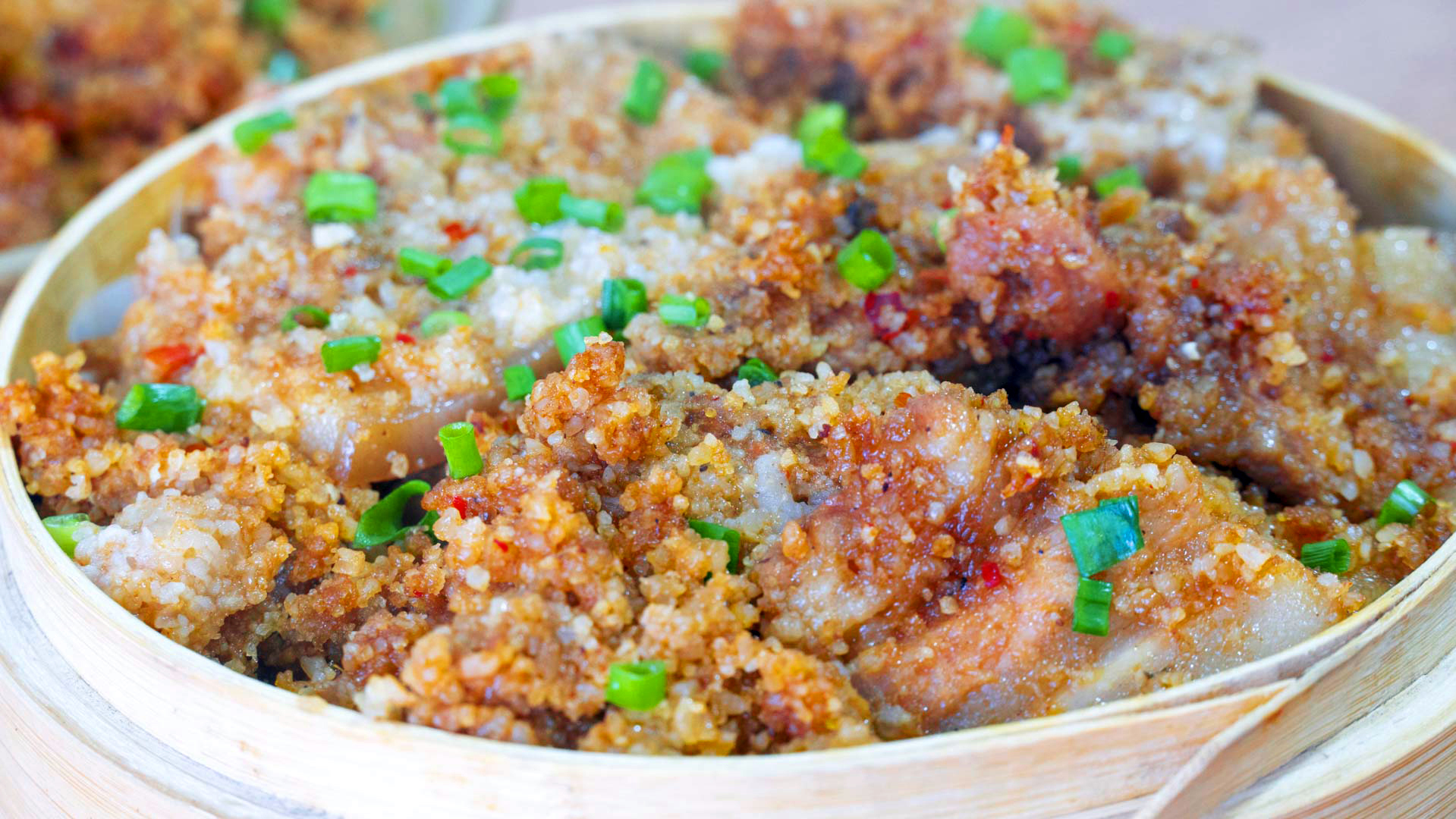 五花肉老做法，上鍋蒸一蒸就出鍋，一層比一層香，好吃不膩口