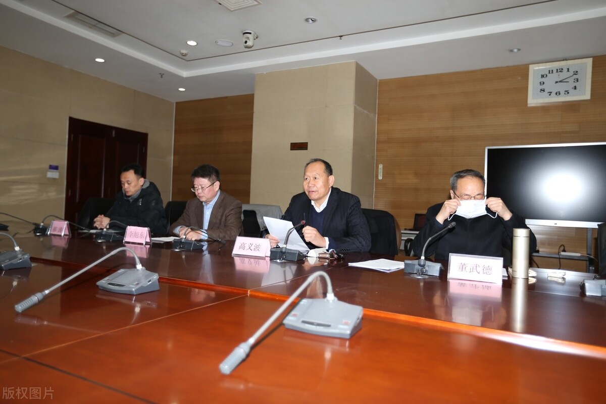 什么骚操作？淄博蹴鞠新东家解雇球队教练组+有合同在身球员