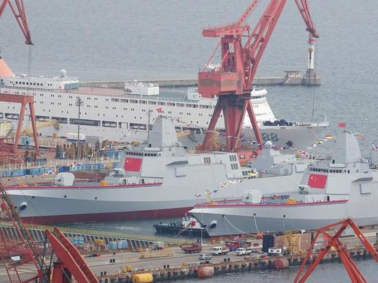 今年海军可能会服役或亮相的军舰，个个是大家