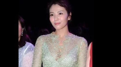 40岁女明星，颜丹晨、刘涛、海清，当看到她这真的是40岁的