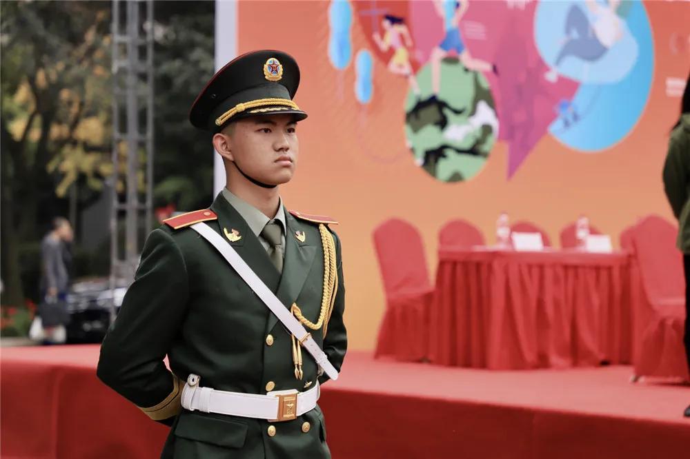 全国首届少年军校国防科技体育运动会在蓉圆满结束