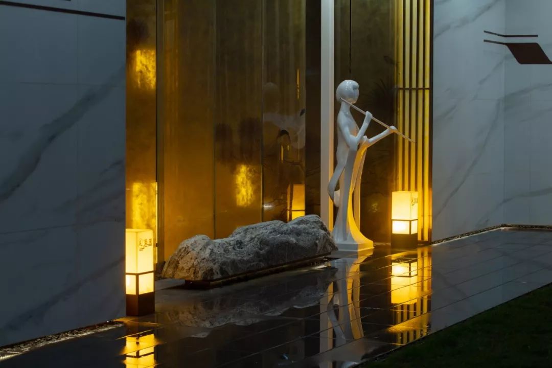 咫尺之间，山光异趣 | 怡品之贵阳广大城耀境御湖庭