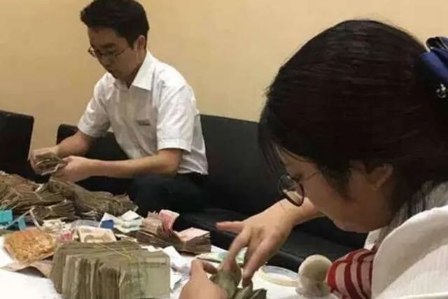 今年我国楼市“降价潮”与“离婚潮”相继出现