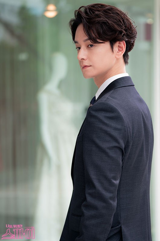 《爱我的间谍》刘寅娜,文晸赫,林周焕上演爱情谍报战