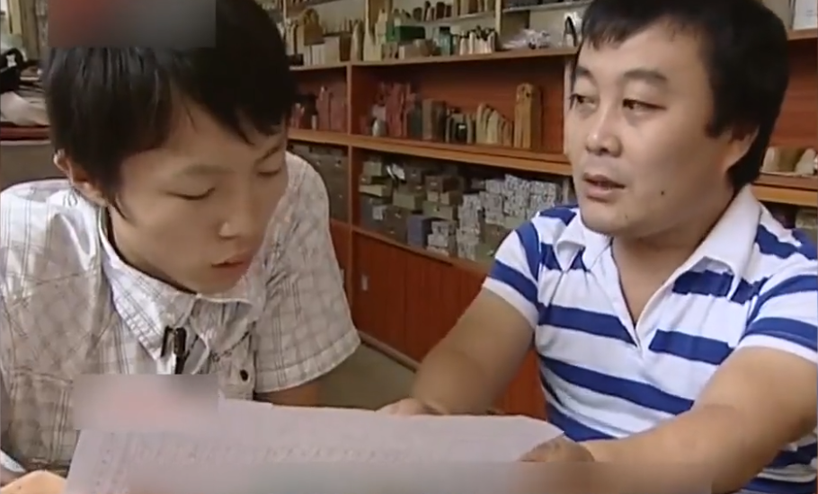 汶川地震中，那個捐款185元的殘疾小乞丐龔忠誠，如今怎麼樣了？