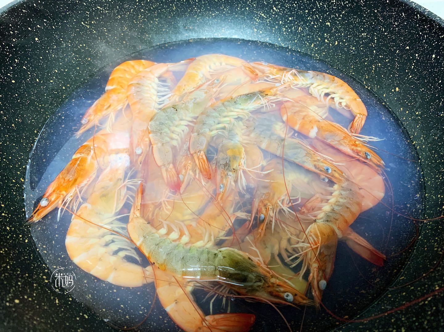 图片[4]-百香果柠檬酸辣虾做法步骤图 38元一斤低脂高蛋白简单一拌就无敌好吃！-起舞食谱网