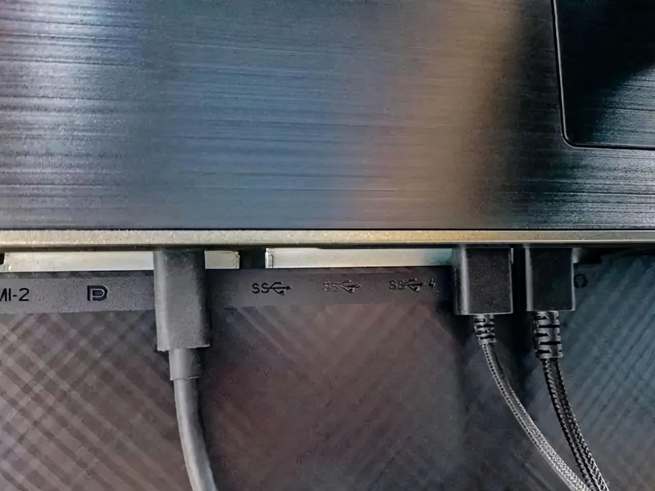 评测丨桌面简约美学的答案——AOC U27U2显示器