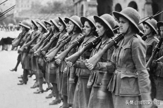 40万大军被5万残兵追着打，二战时的意大利到底有多窝囊？