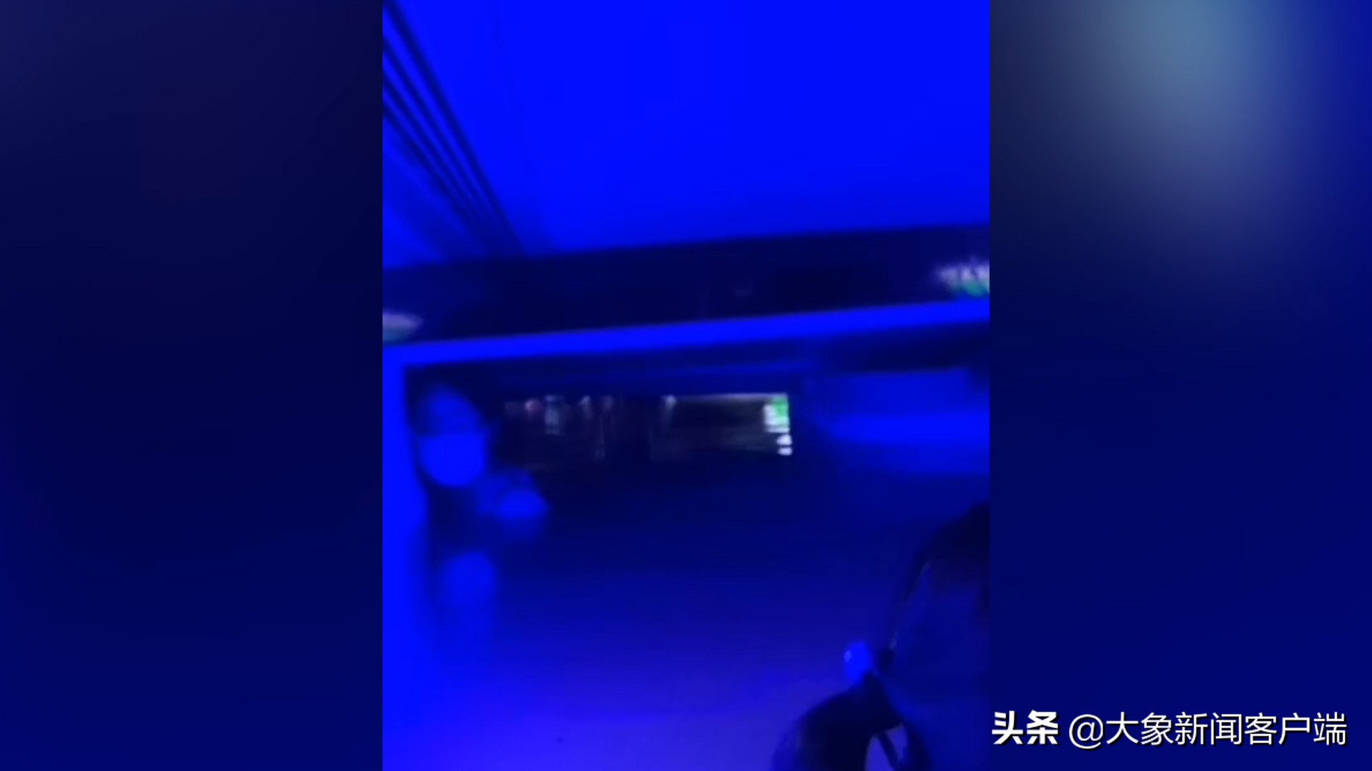 郑州地铁5号线被困亲历者讲述“惊魂”120分钟