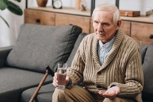 50歲後老年癡呆高發期！ 這幾類人深受癡呆偏愛，多了解早預防