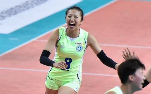 郎平改口风有望续约，中国女排或将设置专职二传助教