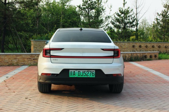 更精致的极简北欧轻奢范儿 试驾Polestar-极星2