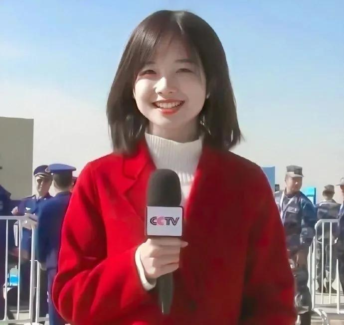央视最美记者，王冰冰的美貌进化史
