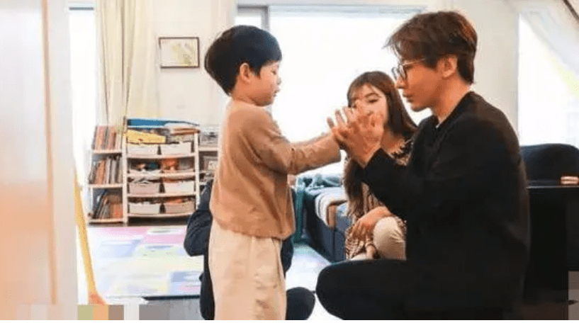 从“一夜爆红”到“跌落神坛”，刘谦经历了什