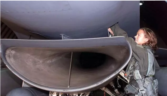 我国产隐身进气道内部首度曝光！工艺堪称极致