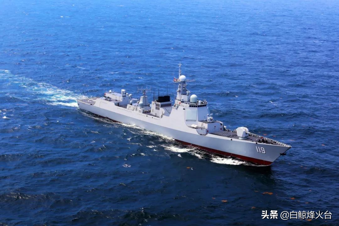 中日海上力量逆转，中国海军超过日本海自，2050年超日本2倍