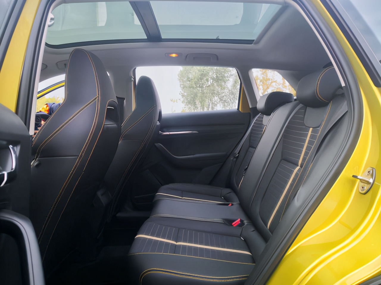 德味十足的潮酷SUV ▏试驾上汽大众斯柯达柯米克GT