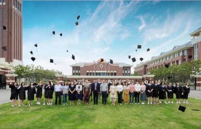 这所十五年一贯制国际学校，为什么能在小升初政策后如此吃香？