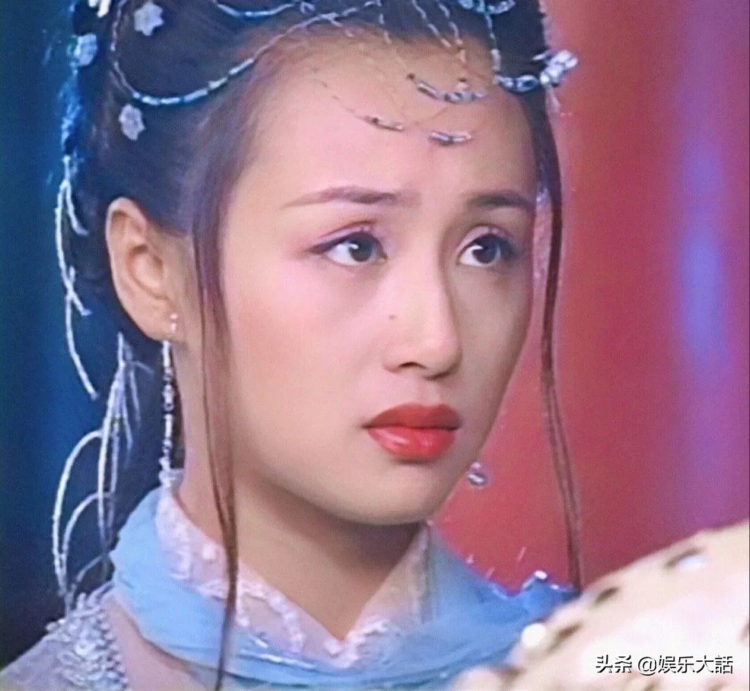 脸上有痣也好看的女演员，只服这6位，位置恰到