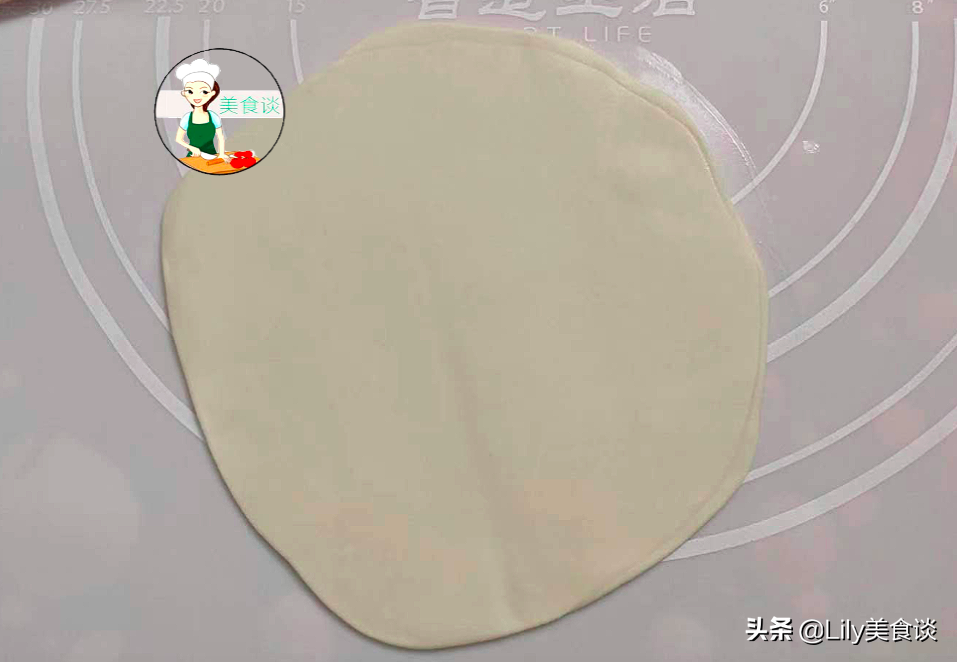 今日立春，這美味平底鍋一烙，卷一卷就上桌，順應節氣，營養好吃
