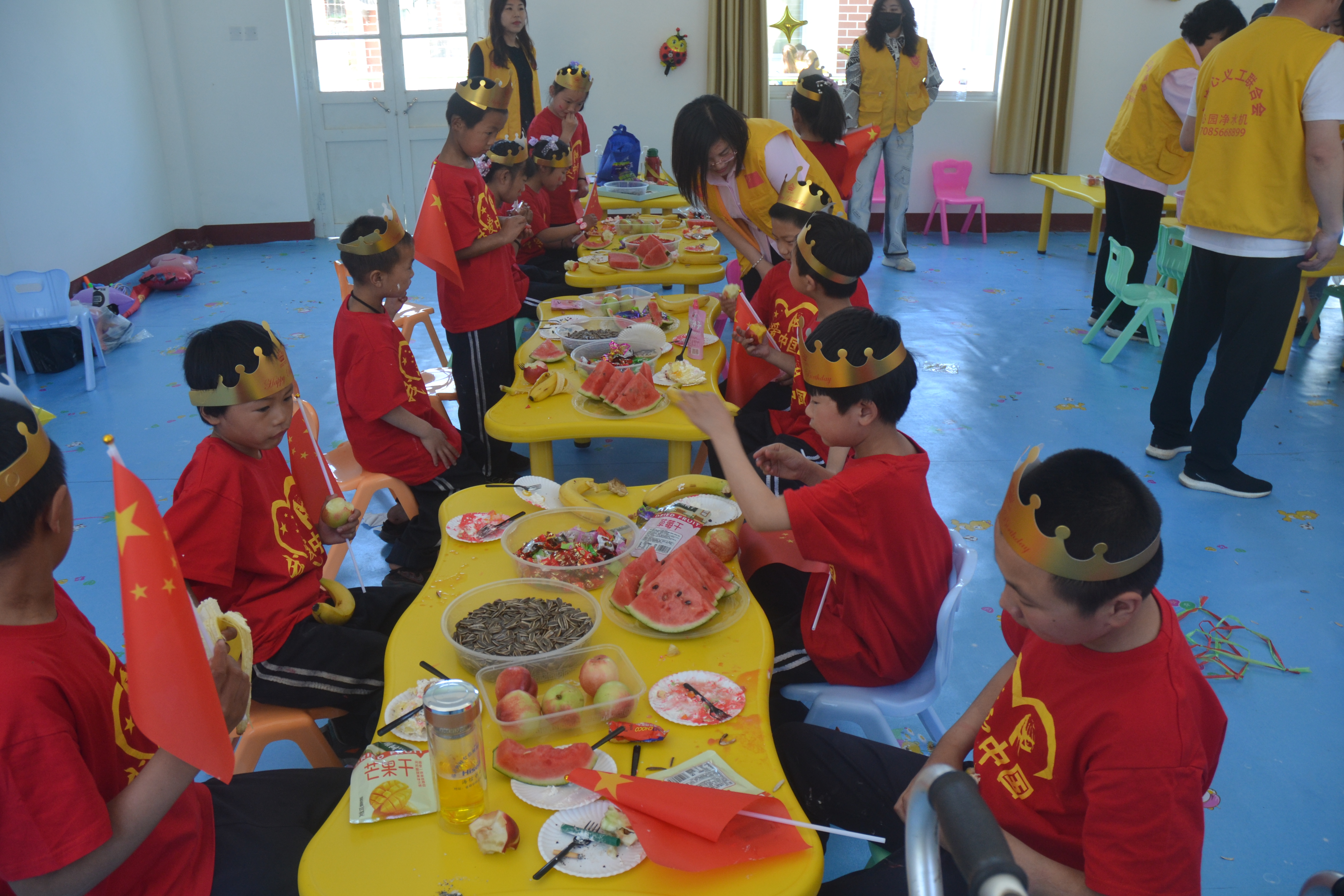 与心相连、为爱陪伴，心连心四海小学庆六一(图15)