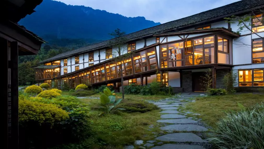 国庆旅游去哪玩？这些四川省中医药基地了解一下！