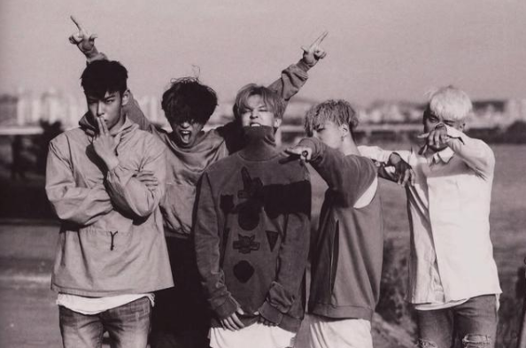 权志|太阳为32岁的权志龙庆生，晒出俩人幼年合照这才是真正的朋友