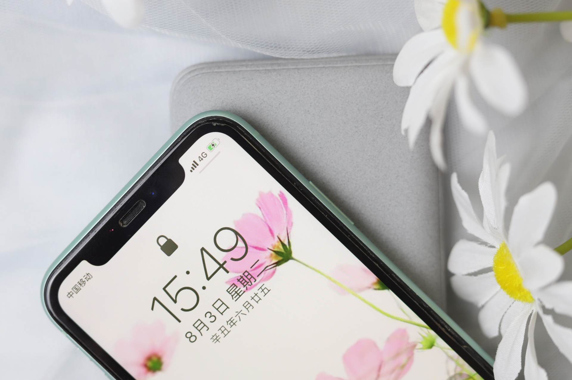 南卡POW-3无线充电宝体验：15W无线、22.5W有线快充减少充电等待