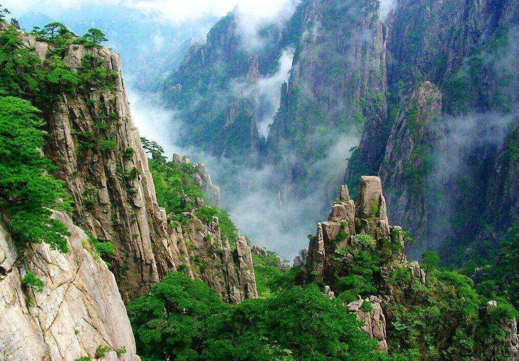 中国十大名山,每一座都很美,一座都没去过是种遗憾