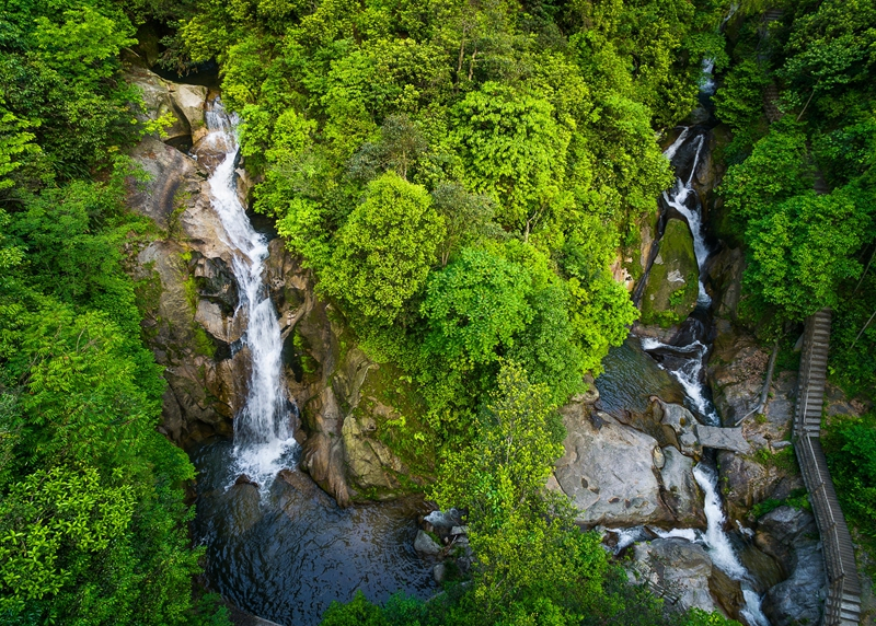 千亩旅居温泉城，天沐才子温泉小镇