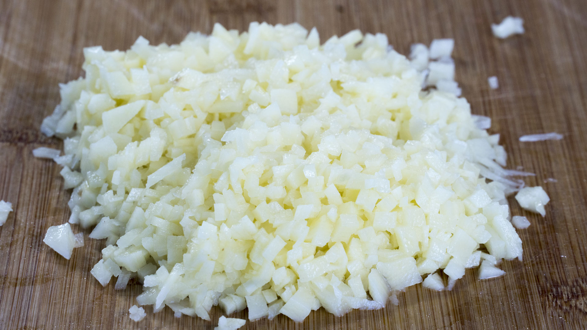 雞蛋別再水煮了，教你1個新吃法，補鈣補鋅易消化，孩子最愛吃了