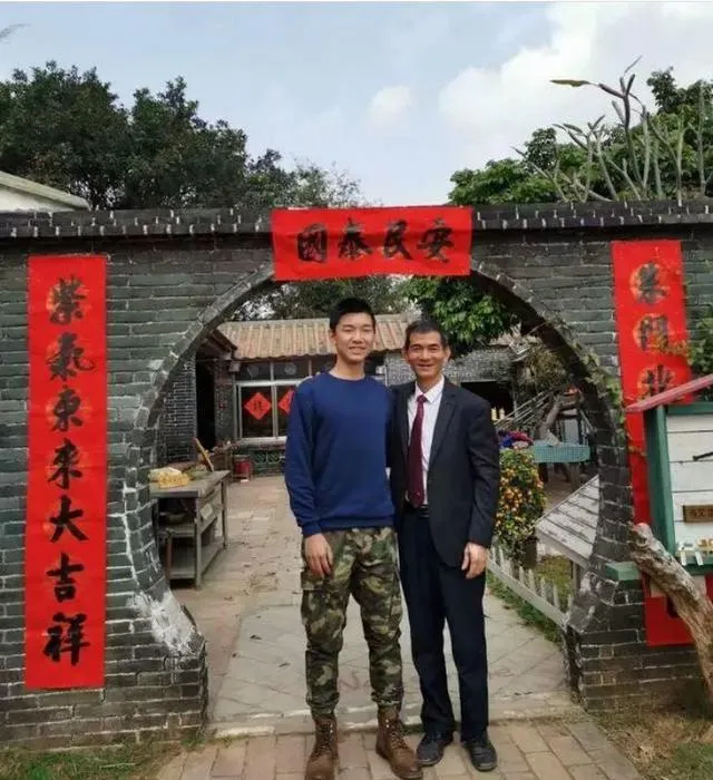 20岁中国学霸在美自杀:那个优秀的孩子,不是我