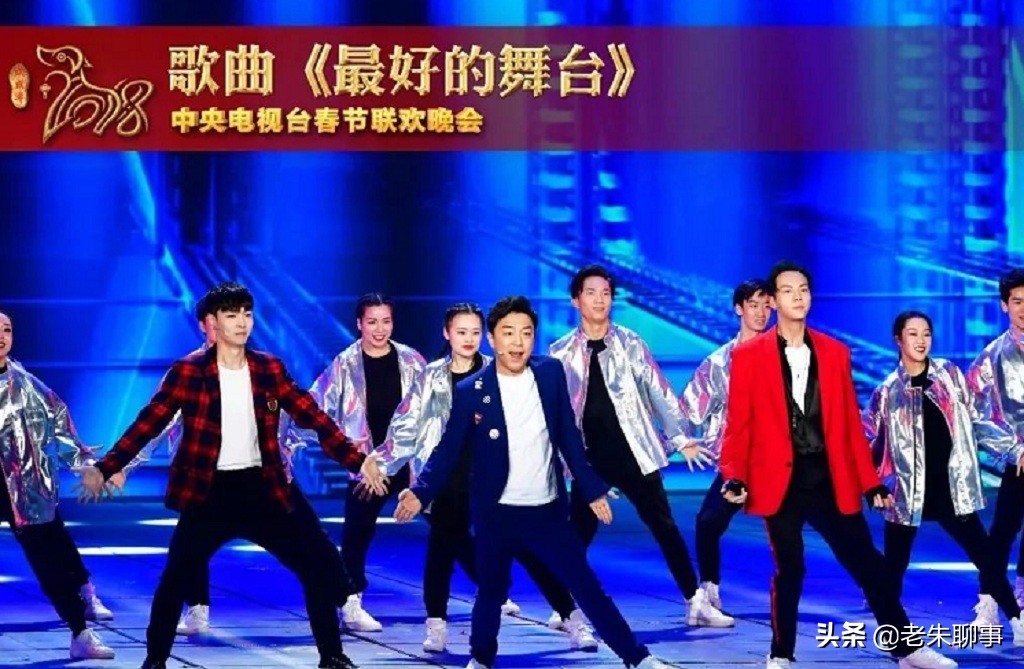 黄渤现身机场录节目，张艺兴高兴坏了，孙红雷还会远吗？
