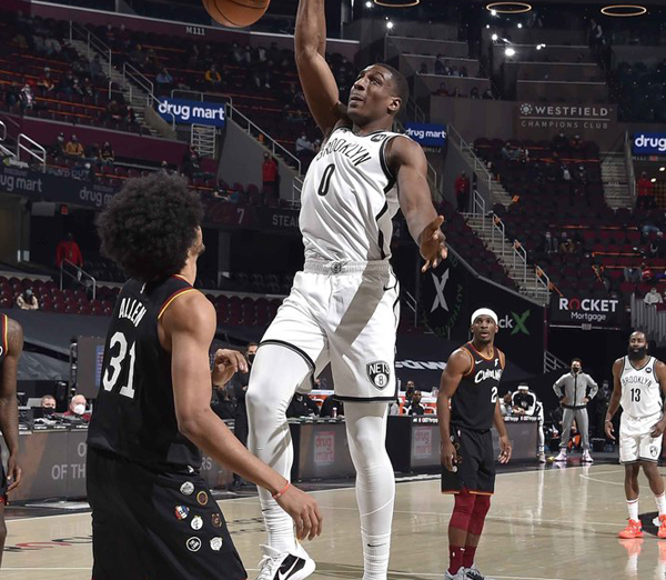 Why has not basket net played a knight? It is 3 tycoons obviously, let Ervine be hit into odd nucleus unluckily