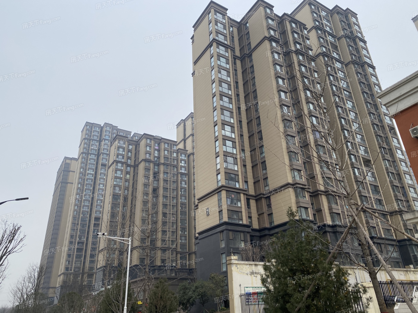 西安长安区悦美国际三期交房遇"霸王条款"业主的权益谁来维护?