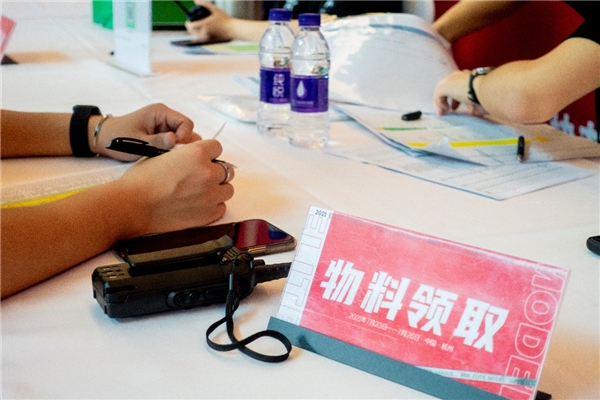 2021精英童模超级联赛在杭州拉开签到序幕