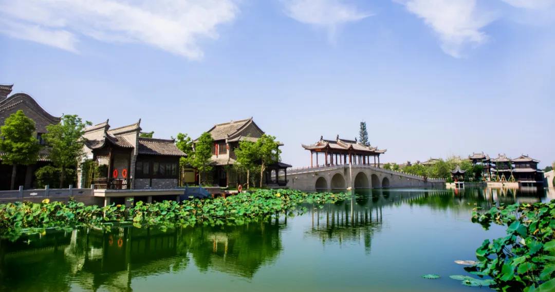 两天假期哪里玩？启封故园嗨翻天